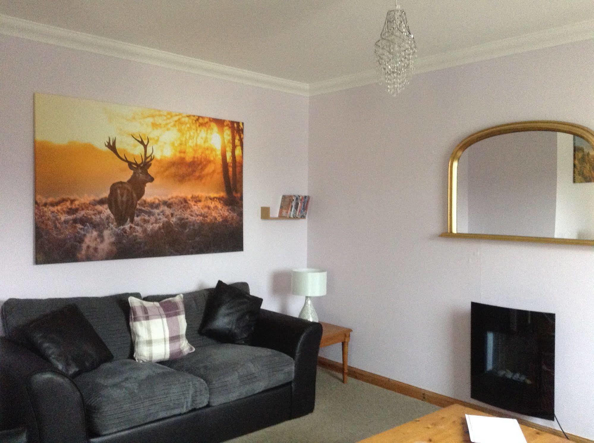 Glenlochy Nevis Bridge Apartments Fort William Exteriör bild